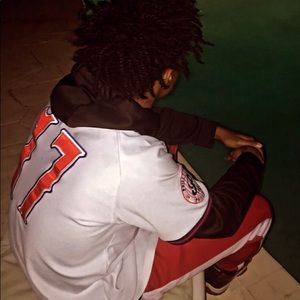 Meet your Posher, Ty